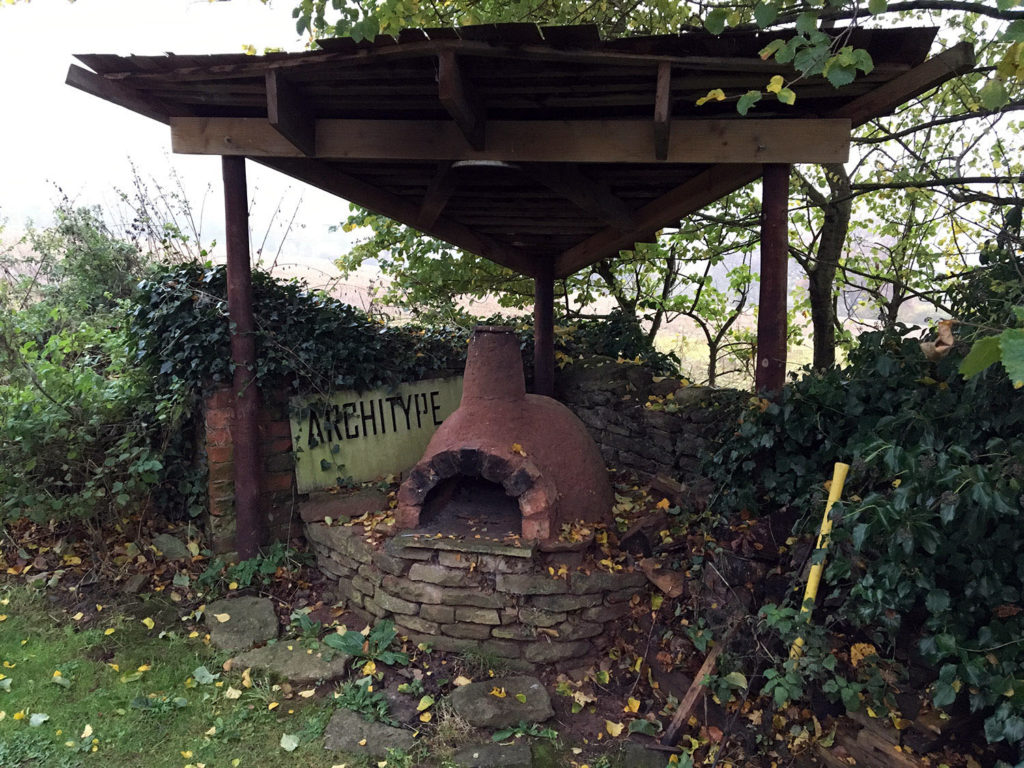 Wouldn’t it be great to have your own outdoor pizza oven at work?!